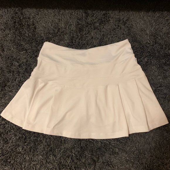 SOLD Nike Pleated Tennis Skirt - Picture 2 of 5